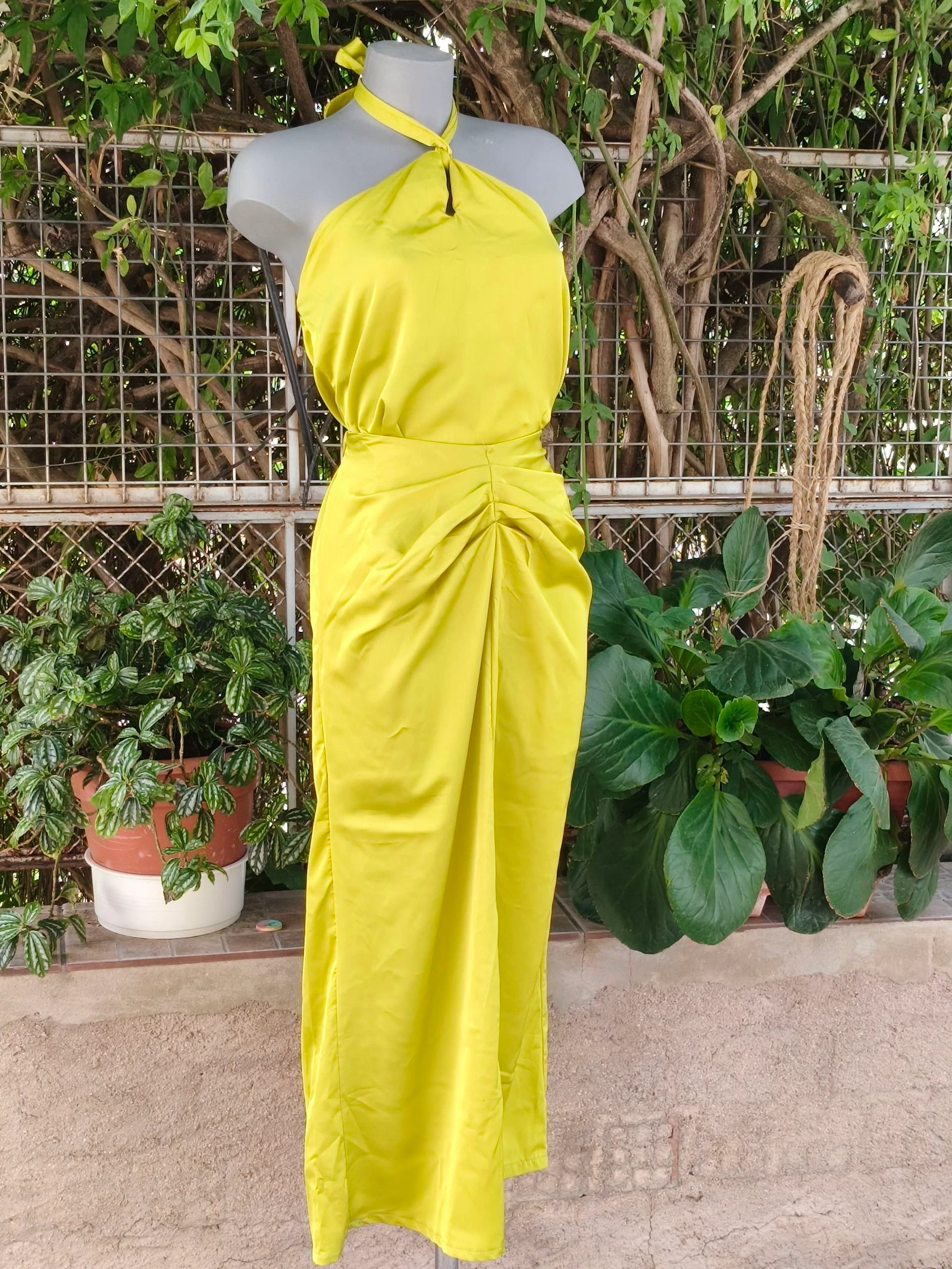 Conjunto Amarelo Lima Halter e Saia – photo 2